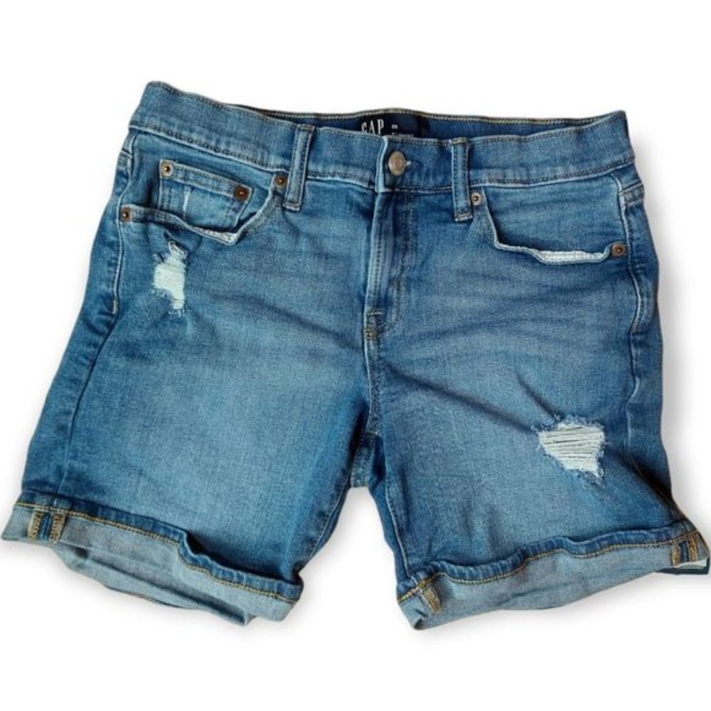 Gap 5" Distressed Jean Shorts Size 25